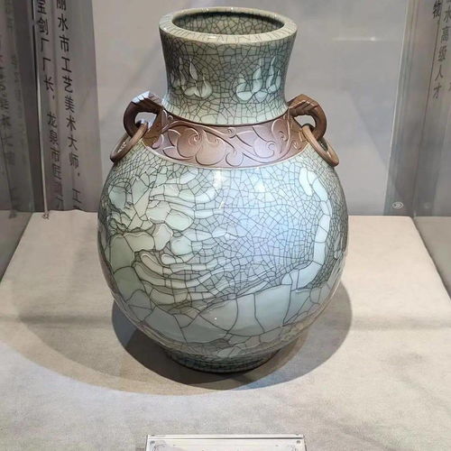 龍泉,青瓷,創(chuàng  )新,創(chuàng  )業(yè)