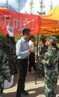 關于創(chuàng)新創(chuàng)業(yè)的新聞稿,創(chuàng)新創(chuàng)業(yè)講座新聞稿,關于大學生創(chuàng)新創(chuàng)業(yè)的新聞稿