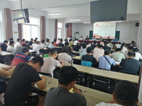 創(chuàng  )新創(chuàng  )業(yè)好青年事跡簡(jiǎn)介,創(chuàng  )新創(chuàng  )業(yè)好青年事跡材料,創(chuàng  )新創(chuàng  )業(yè)好青年自薦書(shū)