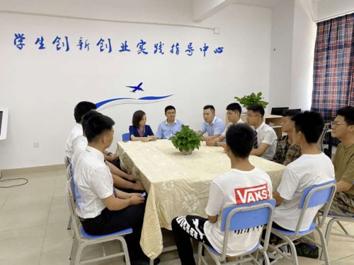 小學(xué)生創(chuàng  )新創(chuàng  )業(yè)大賽作品,小學(xué)生創(chuàng  )新創(chuàng  )業(yè)大賽作品范例,小學(xué)生創(chuàng  )新創(chuàng  )業(yè)大賽