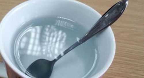 白醋和水泥會產(chǎn)生什么反應