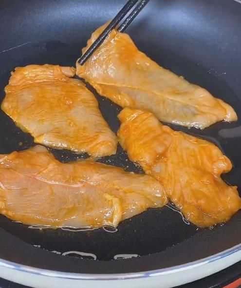 鮮雞胸肉放在冰箱冷凍，最多能放多長(zhǎng)時(shí)間