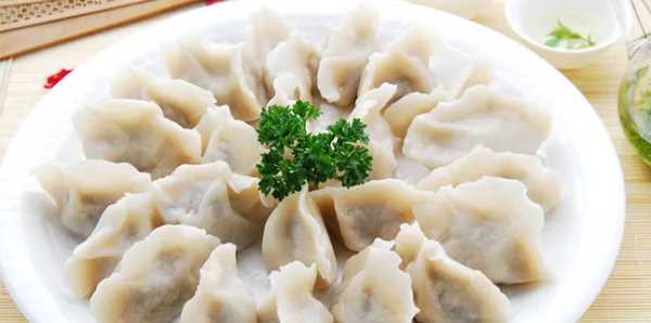 包好的餃子放冷凍室可以放多長(zhǎng)時(shí)間,自己做的餃子冷凍可以保存多久圖2