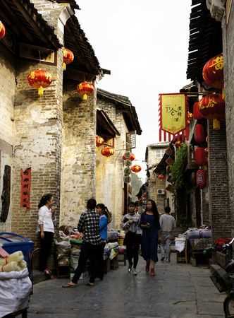賀州到黃姚古鎮怎么坐車(chē)