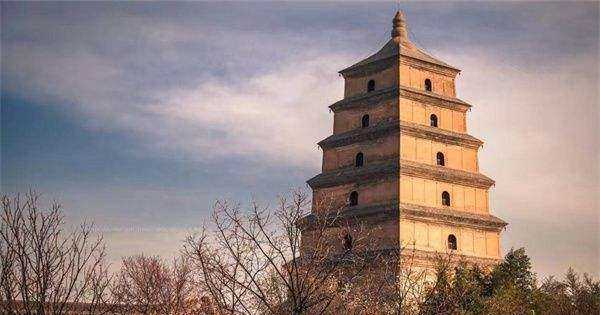 大雁塔位于我國哪個(gè)城市,大雁塔是哪個(gè)城市的建筑圖1