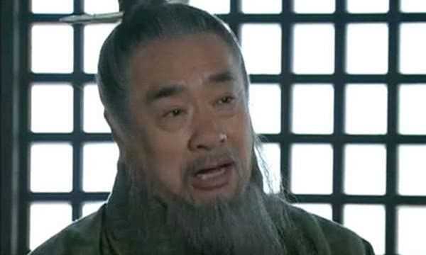 成語(yǔ)唇槍舌劍還是唇槍舌戰(zhàn)