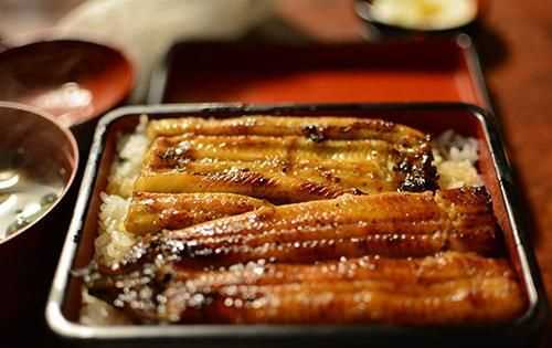 鰻魚(yú)隔夜能吃嗎