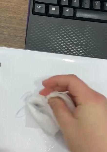 …馬克筆在衣服上畫圖，正常的洗會給洗掉嗎