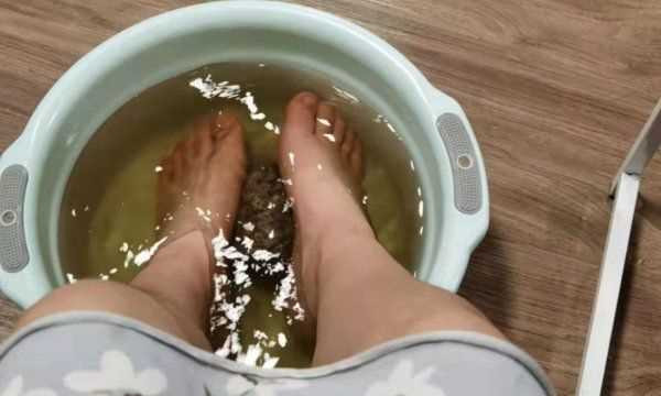 泡腳的水溫多少合適,泡腳的水溫多少度為好圖4