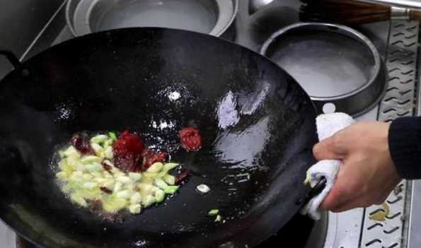 茄子怎么炒吃,怎么炒茄子好吃又簡(jiǎn)單圖13