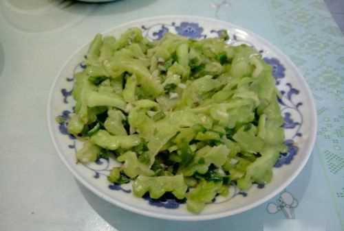 清炒苦瓜怎么做,清炒苦瓜的做法視頻圖9