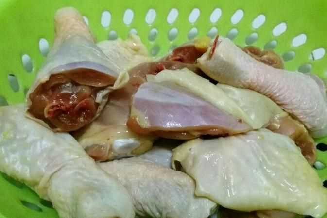 雞腿多長時(shí)間能煮熟