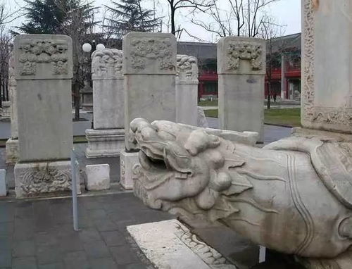 霸下典故