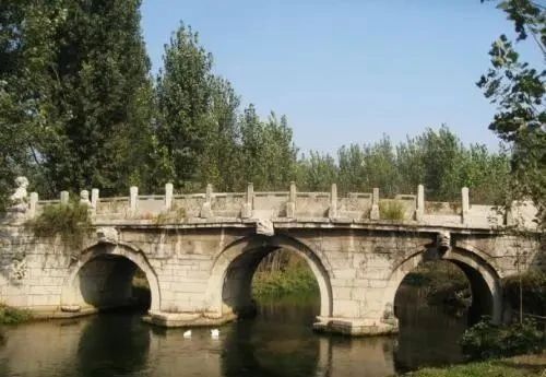 過(guò)長(cháng)橋典故