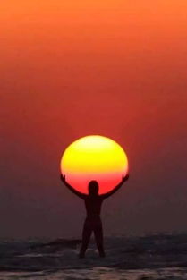 早晨起來擁抱太陽滿滿的正能量下一句,早晨起來擁抱太陽滿滿的正能量表情包,早晨起來擁抱太陽滿滿的正能量是什么歌