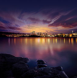 夜景倒影的古詩(shī)句