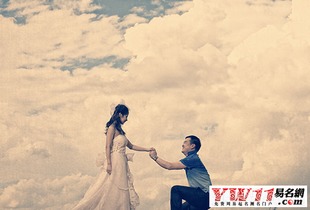 關(guān)于愛(ài)情自己的詩(shī)句經(jīng)典