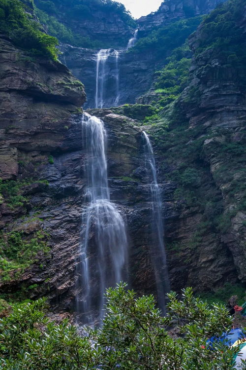 關(guān)于三清山的古詩(shī),贊美三清山的古詩(shī),三清山名言古詩(shī)