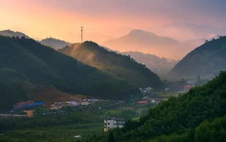關(guān)于月亮和橋的詩(shī)句古詩(shī)