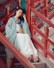 好聽(tīng)的五言絕句古詩(shī)句,好聽(tīng)的古詩(shī)句網(wǎng)名,唯美好聽(tīng)的古詩(shī)句