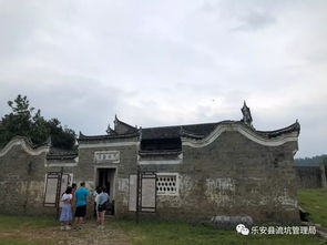 贊美古村的古詩(shī)句