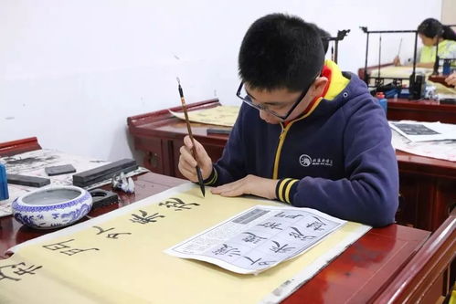 校園社團(tuán)文化作文