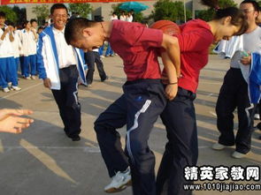 描寫(xiě)校園趣味運動(dòng)會(huì )的作文