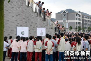 多彩的活動(dòng)校園運動(dòng)會(huì )作文,多彩的活動(dòng)作文校園運動(dòng)會(huì )600字,多彩的校園運動(dòng)會(huì )作文600字