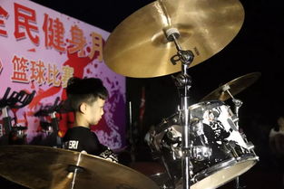 兒童鋼琴入門(mén)注意事項,兒童架子鼓入門(mén)歌曲,兒童架子鼓入門(mén)打法