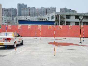 深圳綜安駕校長(cháng)訓注意事項