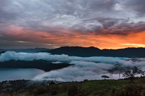 《颶風(fēng)營(yíng)救3》經(jīng)典臺詞