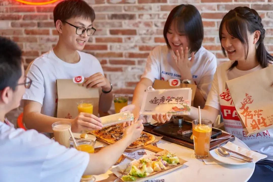 迎戰(zhàn)高性價比時代，看“比薩專家”必勝客的新經(jīng)營之道