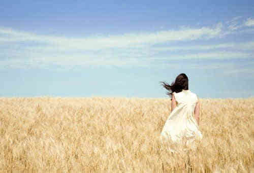 朋友圈個性簡單一句話經(jīng)典句子（54條）