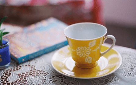 為什么到現(xiàn)在還有很多人單身？因?yàn)槟阊酃獾轿涣?，?shí)力沒更上