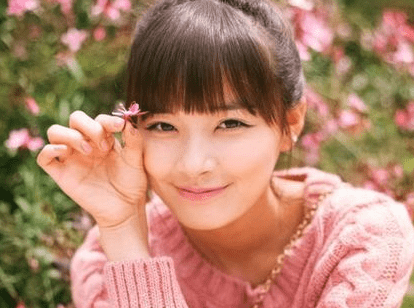 最新個(gè)性說說：我那么差勁，怎敢奢求誰會(huì)愛我如命