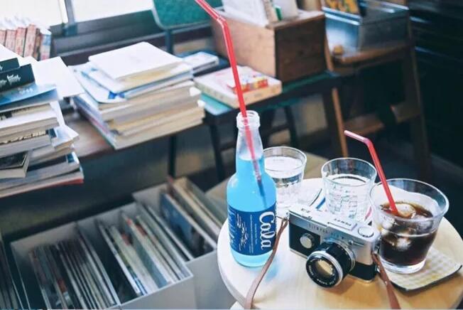 一個(gè)人的說(shuō)說(shuō) 不做盜版的別人，只做限量版的自己