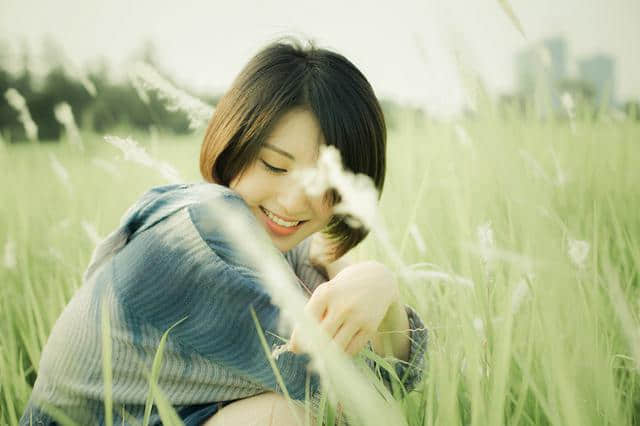 人生說說心情短語 未來美不美，取決于你現(xiàn)在拼不拼