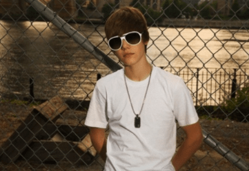 多少情書(shū)也滿(mǎn)足不了你那高傲而虛偽的心靈!_傷感說(shuō)說(shuō)大全 多少情書(shū)也滿(mǎn)足不了你那高傲而虛偽的心靈!_傷感說(shuō)說(shuō)大全